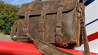 Classic Flight Bag