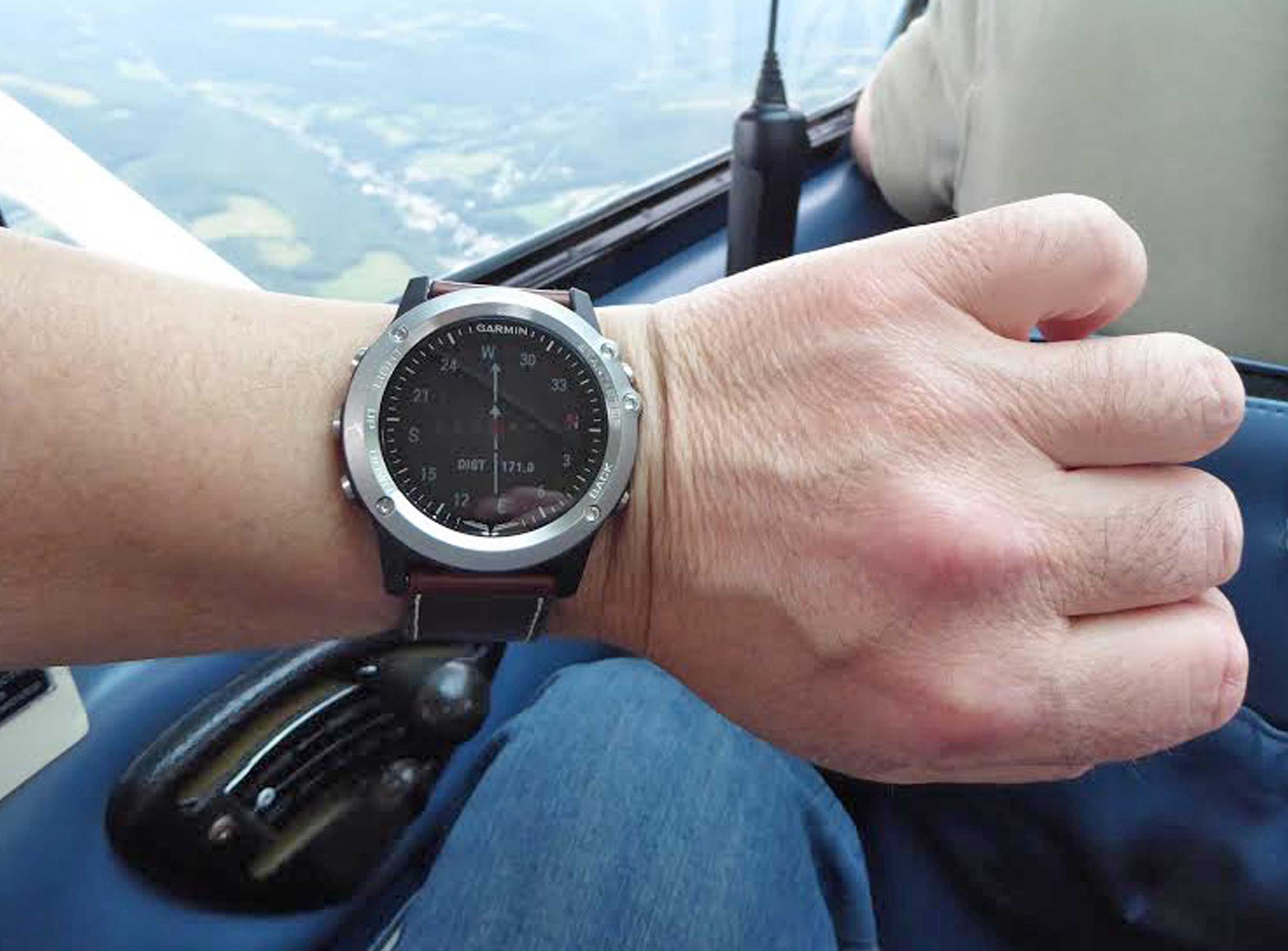 garmin d2 charlie pilot watch