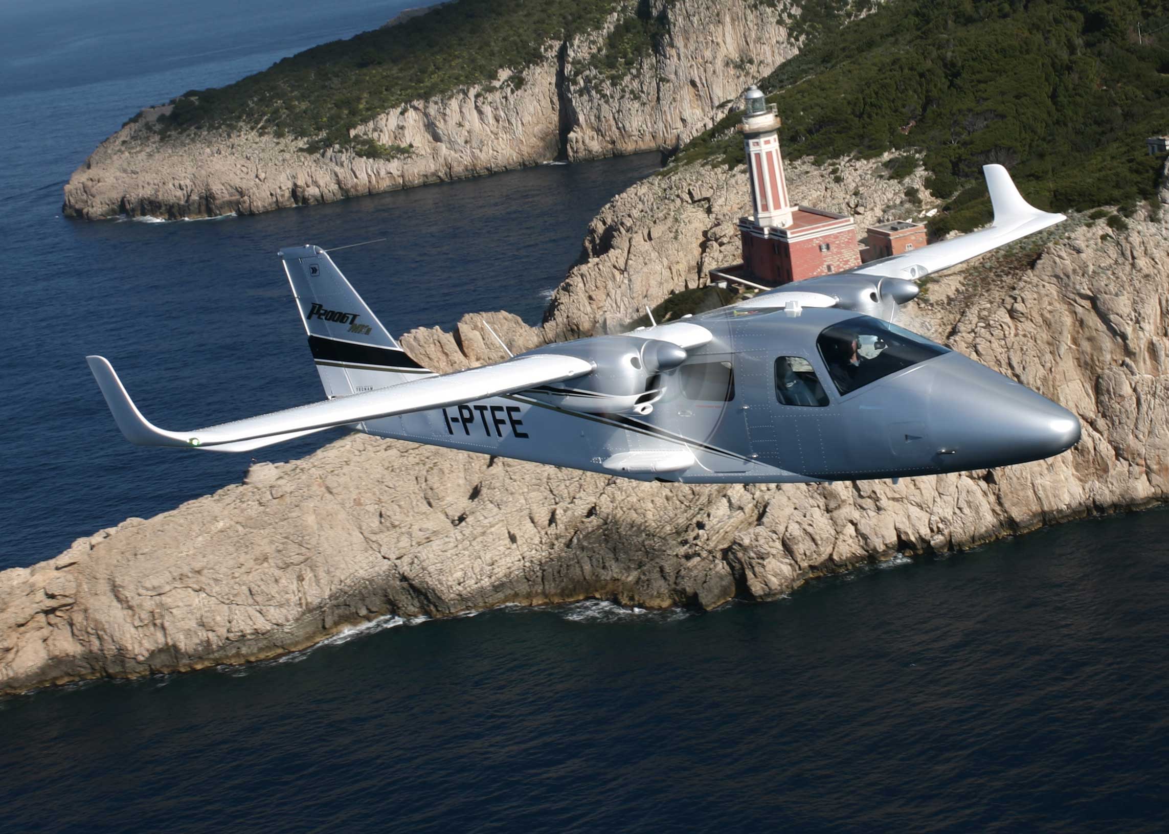 Tecnam P2006T