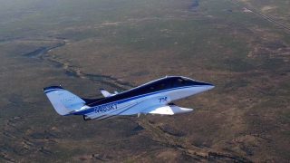 Stratos 714 jet