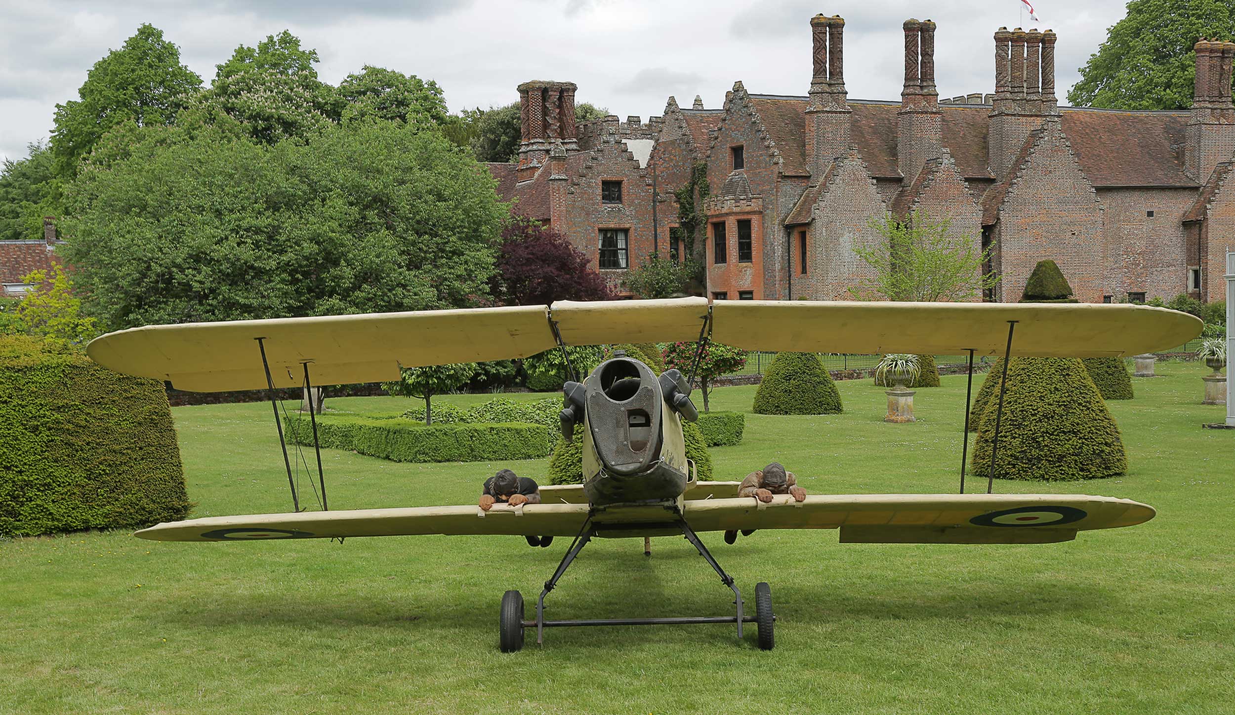 Indiana Jones biplane