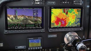 Dynon Skyview HDX Bonanza