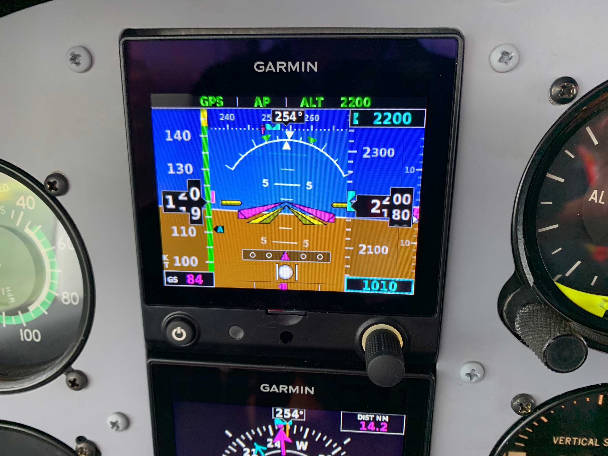 Garmin G5