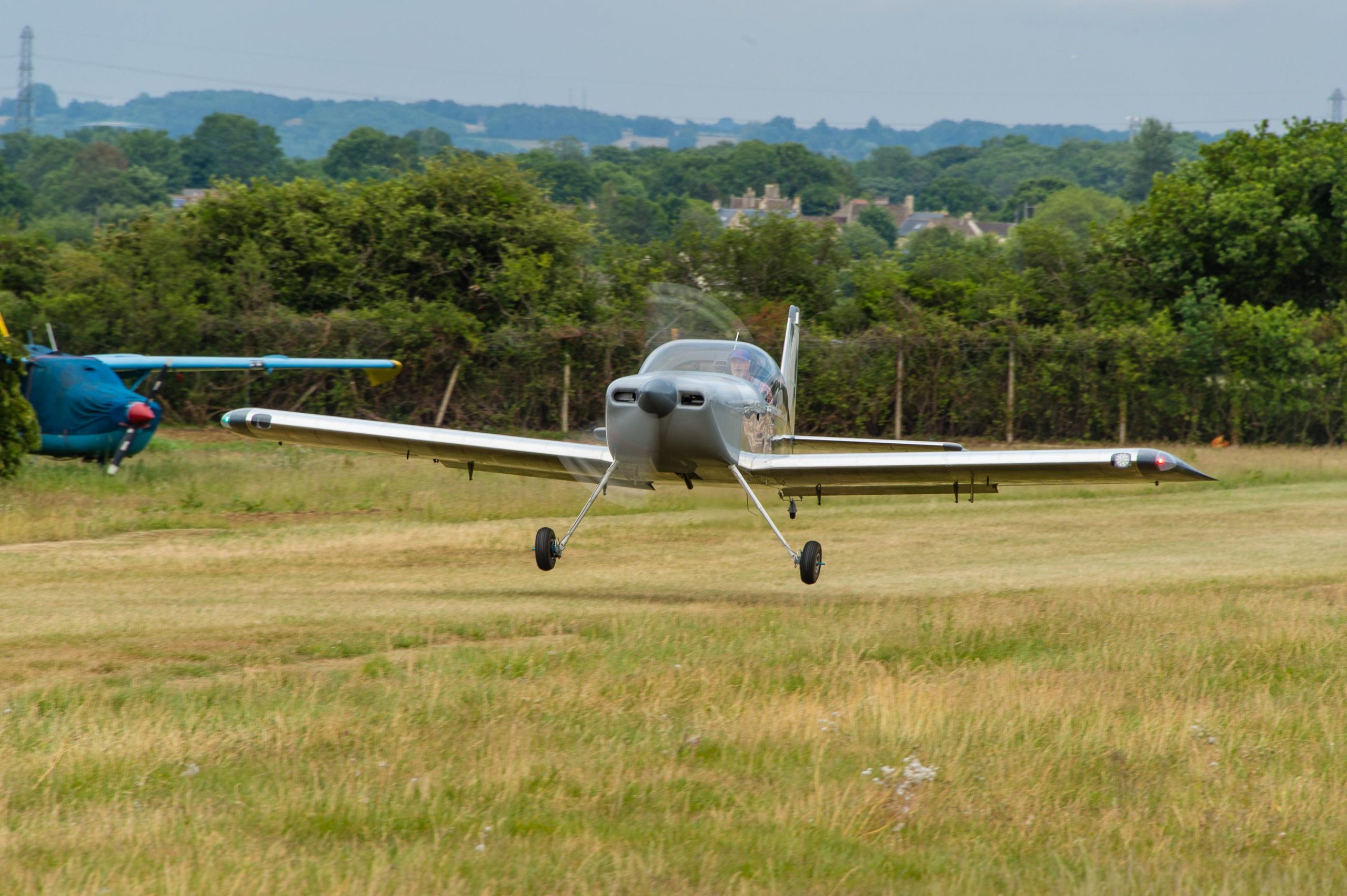 Arashigaoka hykleri forår UK's first Van's Aircraft RV-14 takes flight : FLYER