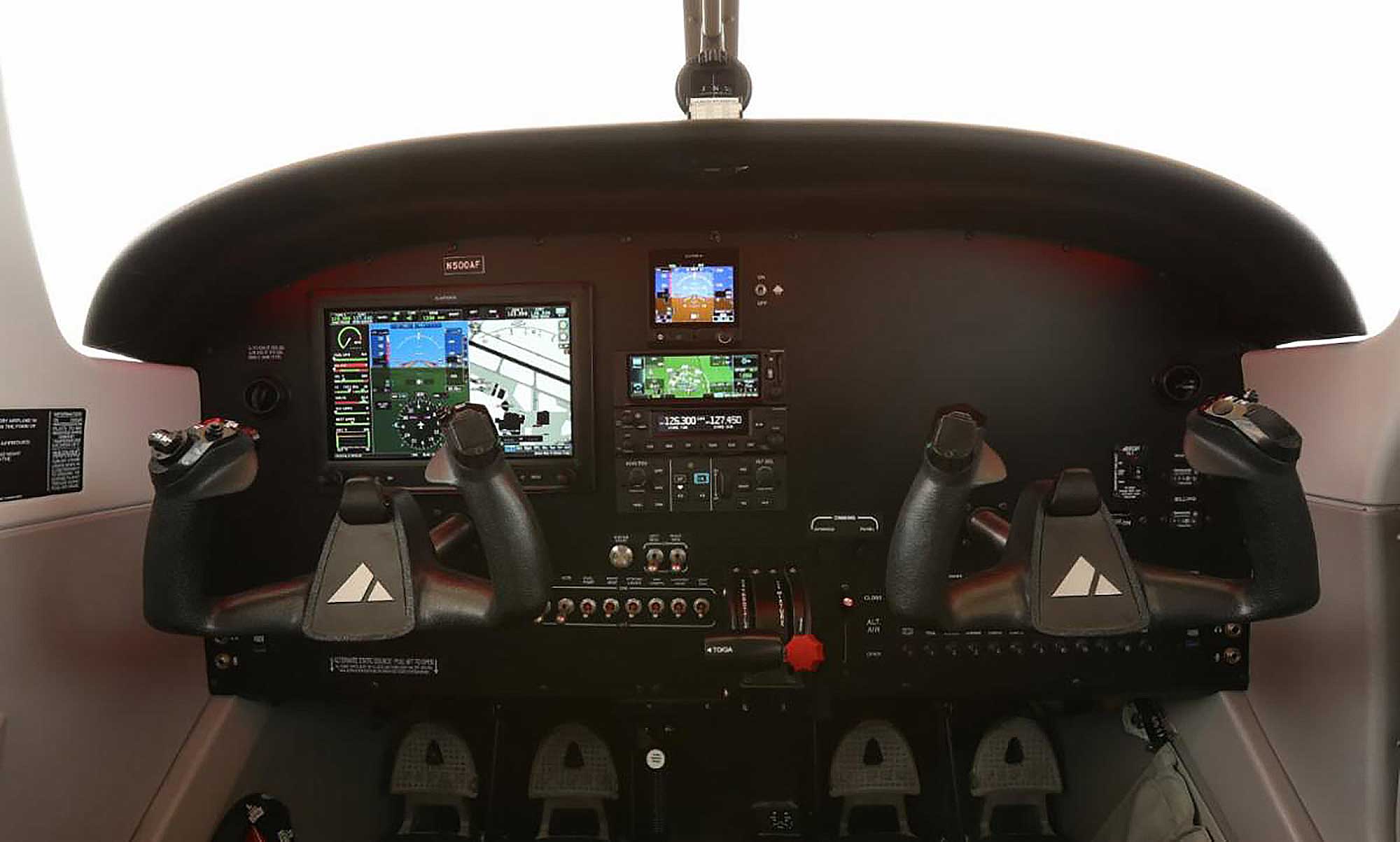 Piper Pilot 100i panel