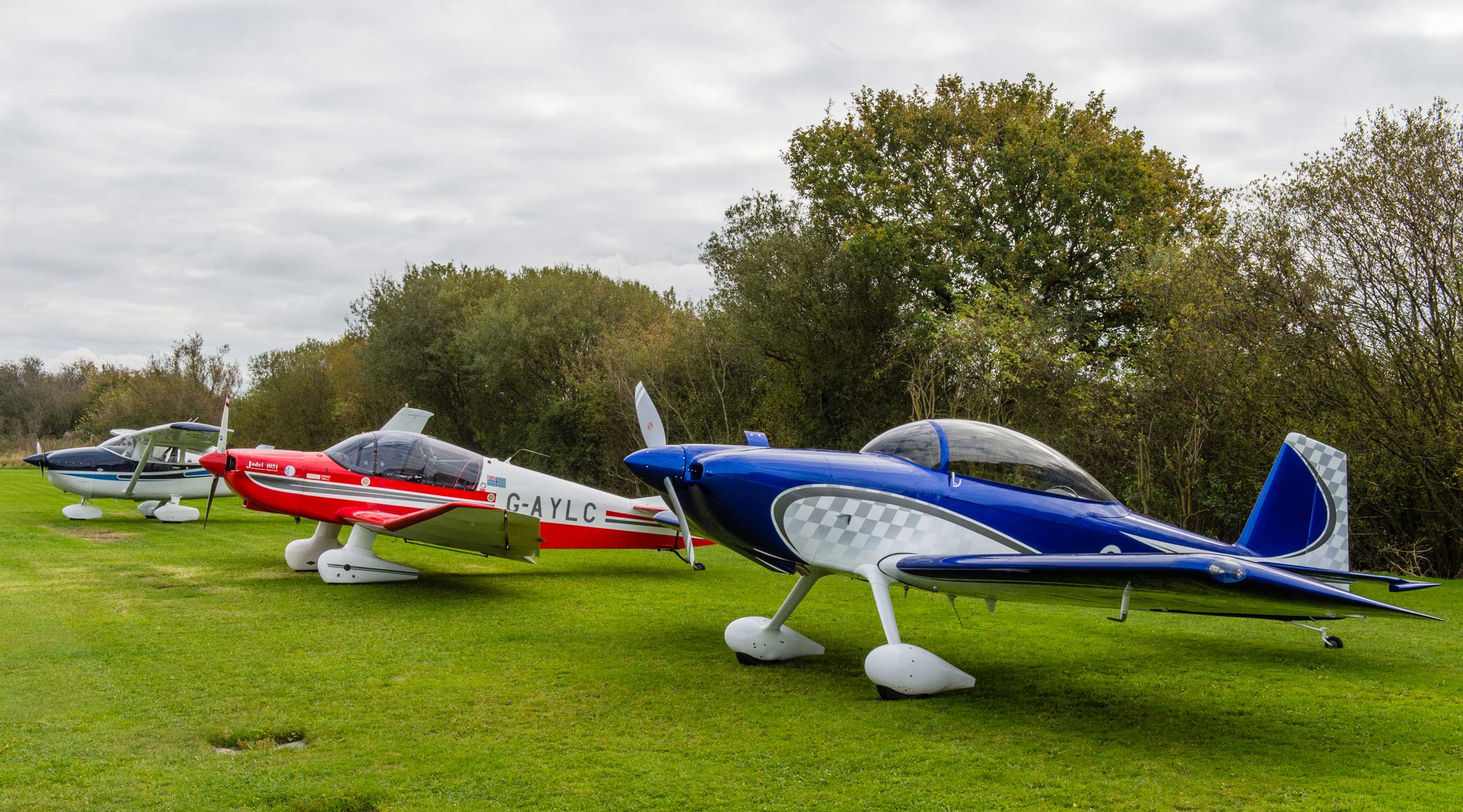 eelectronic conspicuity test aircraft