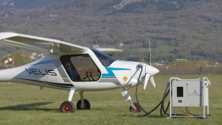 Pipistrel Velis charger