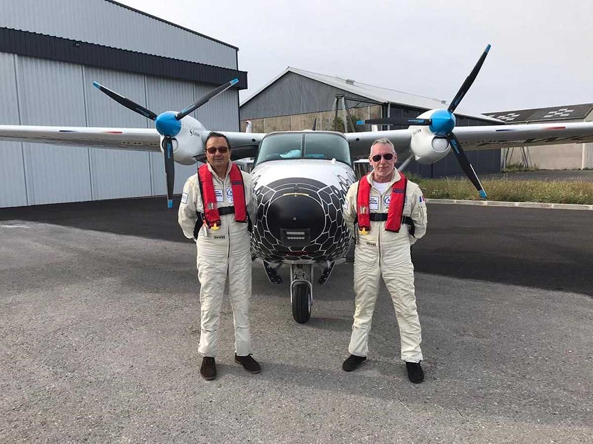 VoltAero test pilots